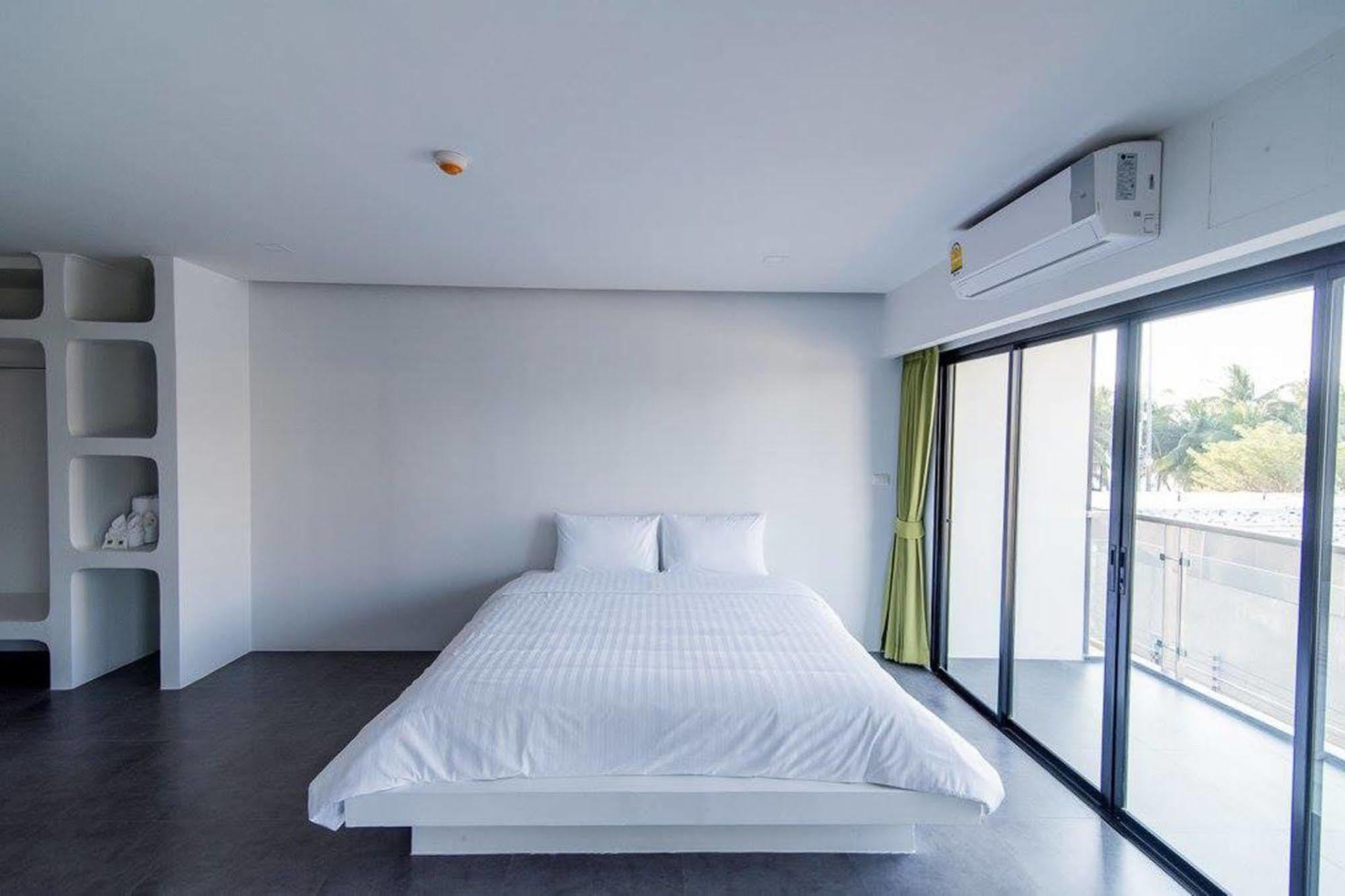 Panitar Haus Hotel Chonburi Exterior foto