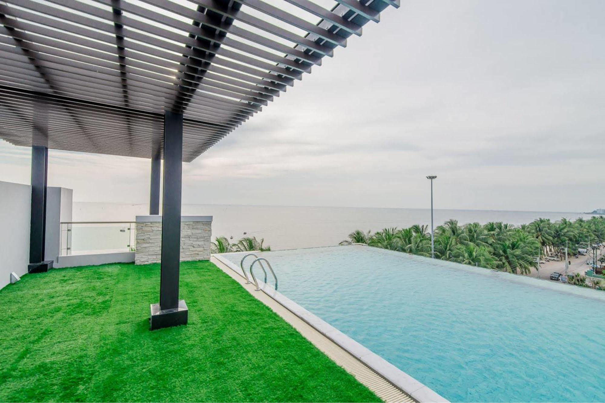 Panitar Haus Hotel Chonburi Exterior foto